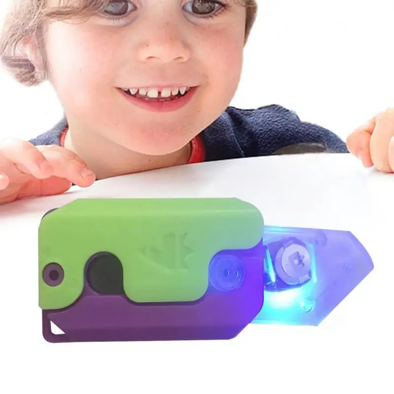 

Glow In The Dark Retractable Toy Knives Fidget Sensory Push Card Small Toy 3D Printing Gravity Finger Carrot Knife Fidget Toys