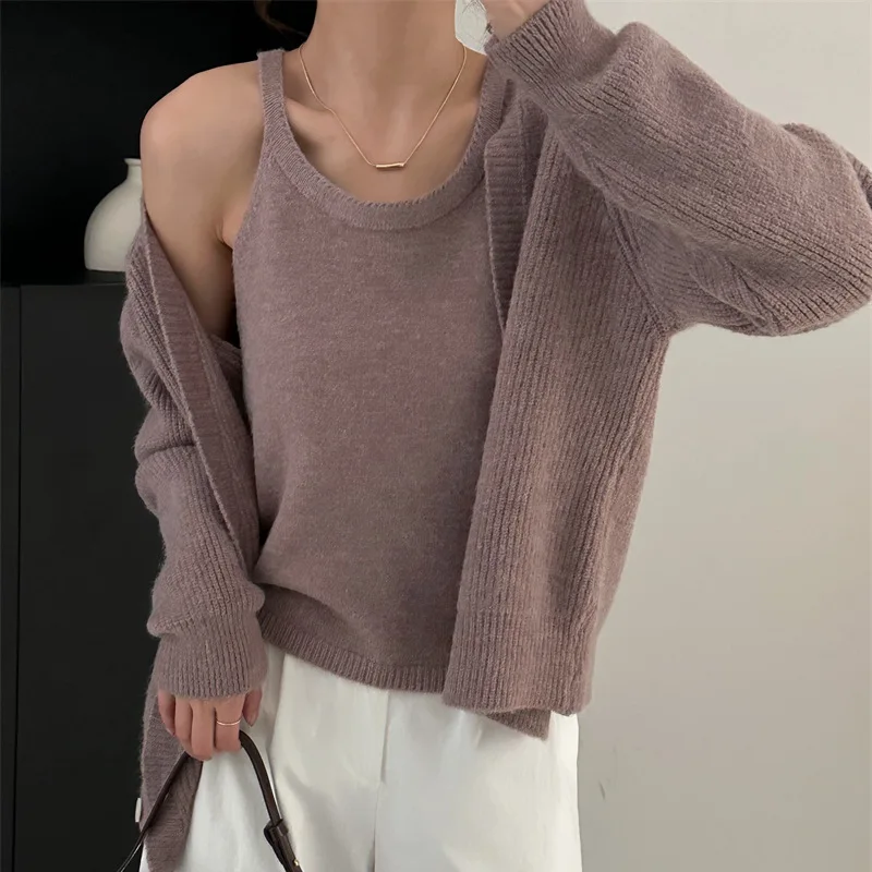 

Sueter Mujer Invierno 2025 Новый корейский свитер для женщин с v-образным вырезом, сексуальный искусственный вязаный кардиган из двух предметов с длинными рукавами, шикарная куртка E11149