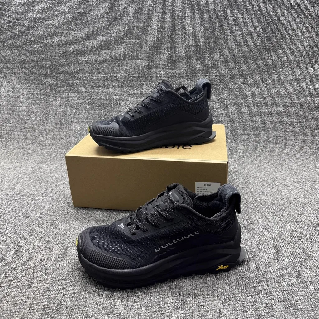 

Unisex Outdoor Hiking Boots Wide-Fit Walking and Jogging Shoes Comfortable, Versatile Sports Shoes for Hiking and Walking