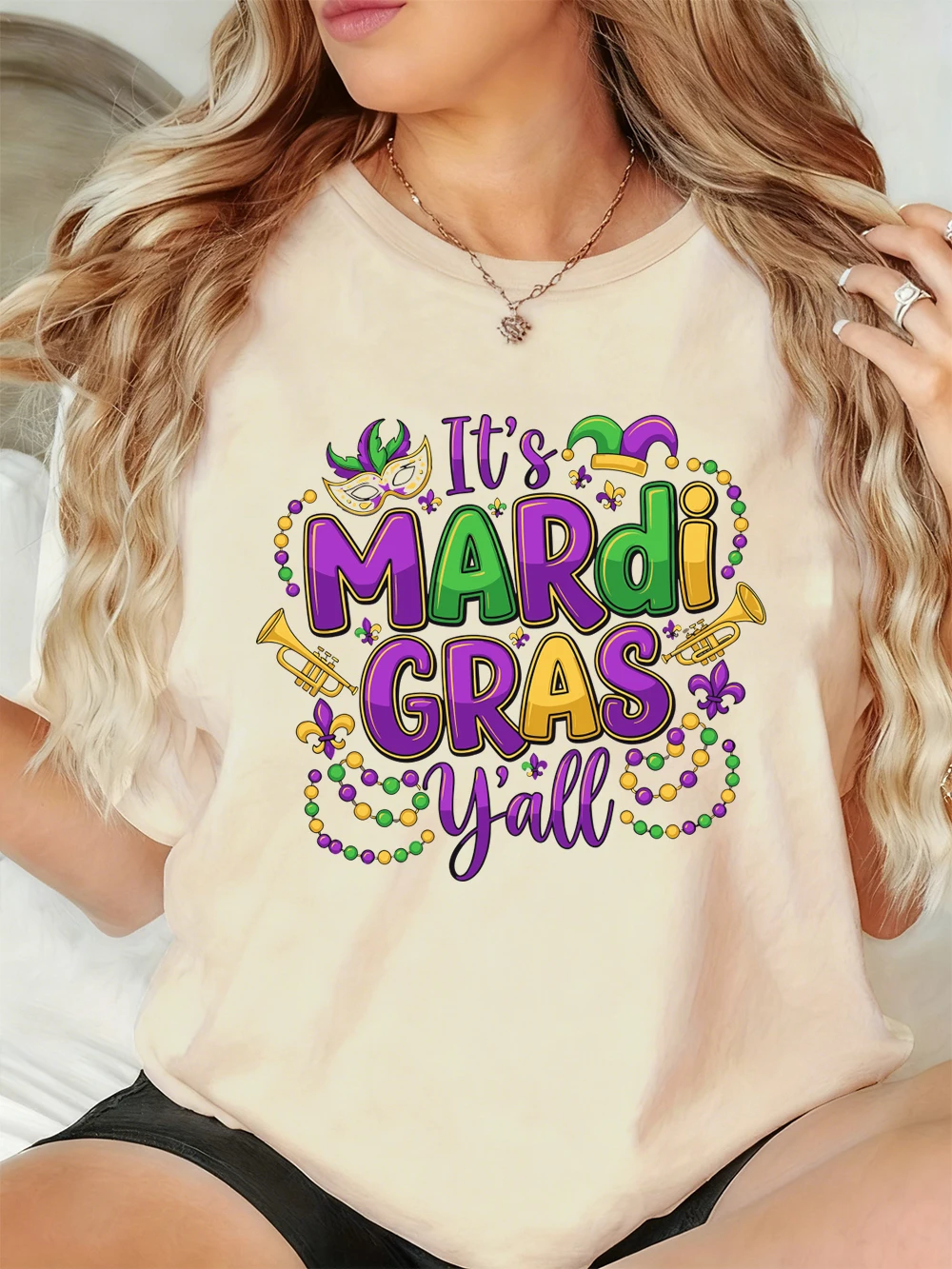 

Футболка с принтом «Carnivals It's Mardi Gras Yall», женская летняя базовая футболка, мягкие свободные топы с короткими рукавами, повседневная одежда с круглым вырезом