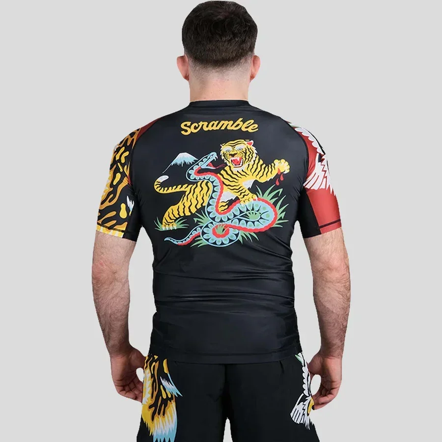 2025 صيف جديد تشويش إذاعي SUKUJAN قصيرة الأكمام ثلاثية الأبعاد مطبوعة طفح الحرس الأسود الرجال والنساء التجفيف السريع تنفس تي شيرت 6XL #2