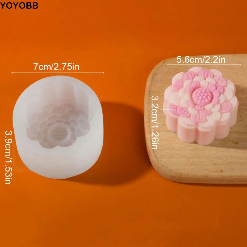 

Practical 3D Flower Mooncake Mold Chinese Style Soft Mung Bean Mold Non-stick Silicone Lotus Silicone Mold Mid-autumn Festival