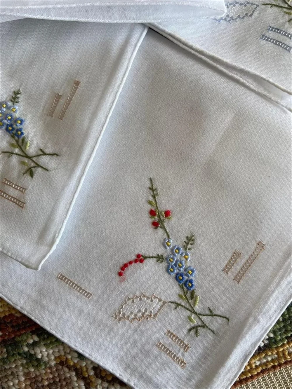 50PCS Vintage Antique Handmade Handkerchief Napkin 80’s Gift Flower Hanky Embroidered 6 Pieces