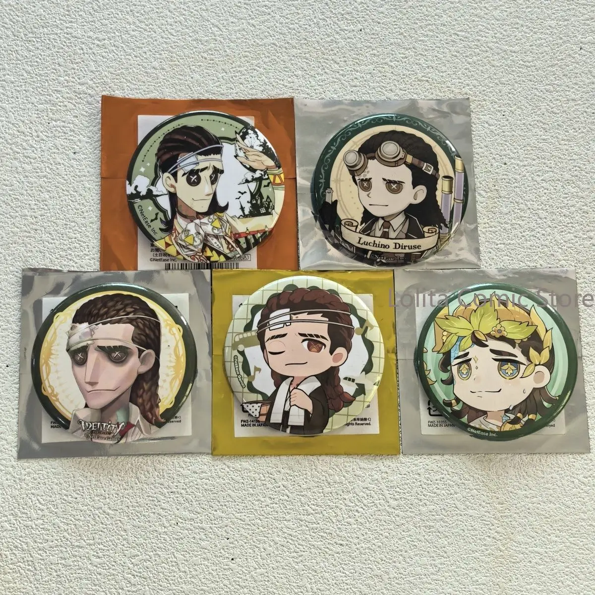 Producto Oficial Japonés Identity V, Broche Metálico Coleccionable de la Serie Personajes FunTrip, Regalo