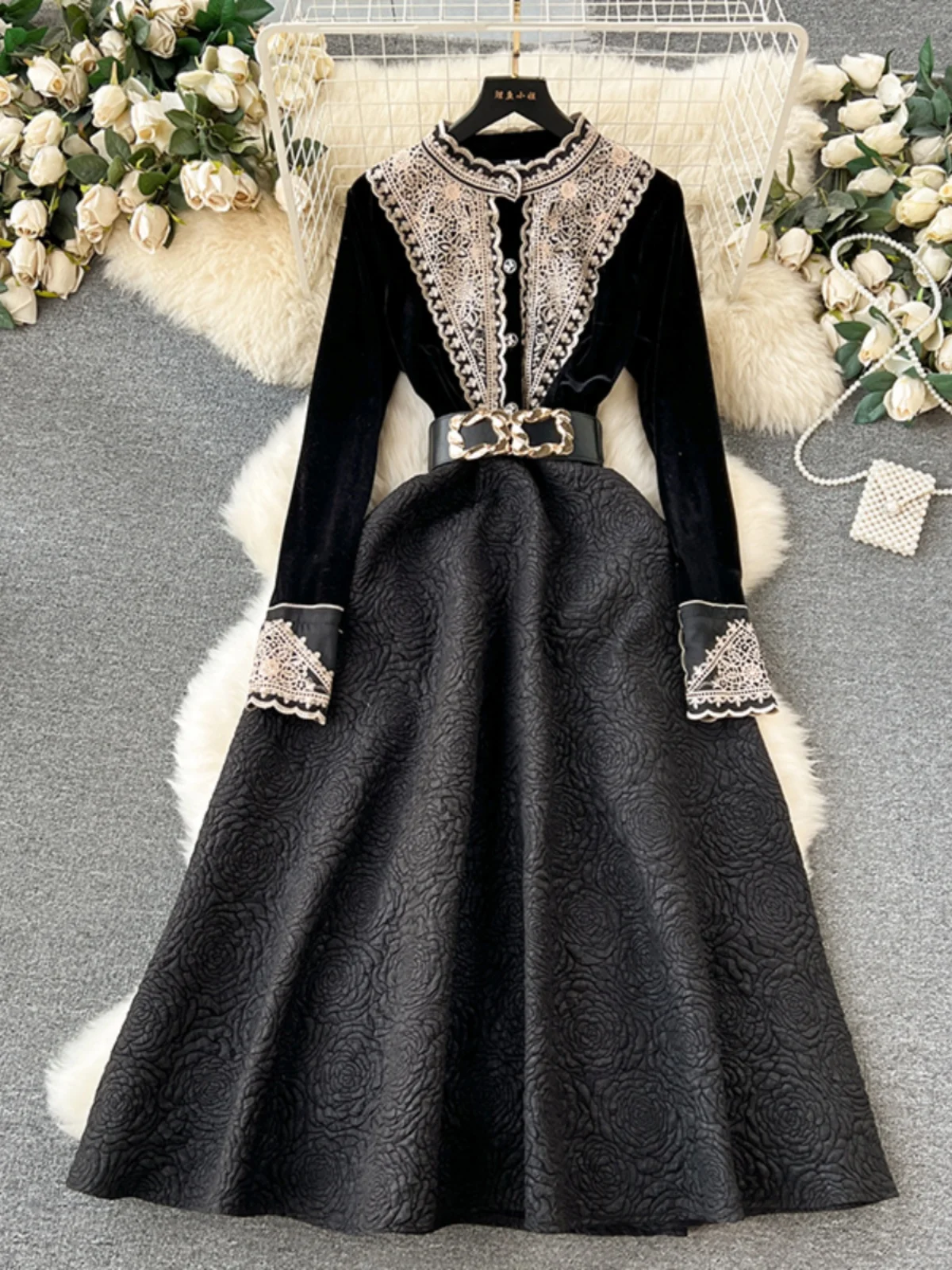 [ Cloth] Black Vintage dress Women Winter Fashion Advanced Sense French sle Hepburn Sle Formal Dress Skirts 26