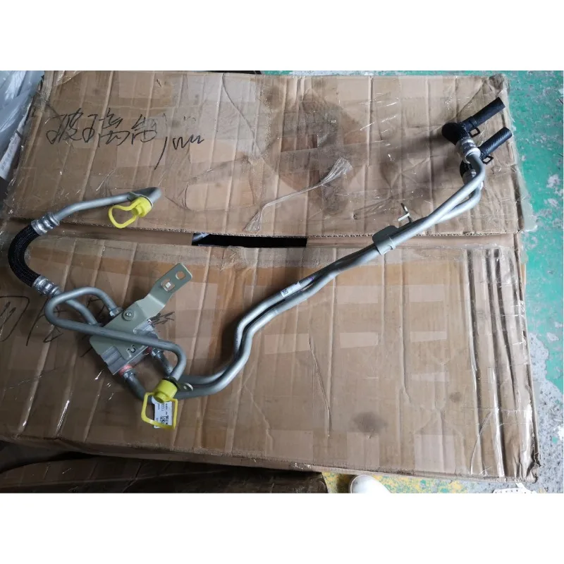 High Quality Brand New Car Parts JD8P7H420BB GearBox Oli Pipe For Ford Escort 18-23 1.5L 3 Cylinder 6-Speed