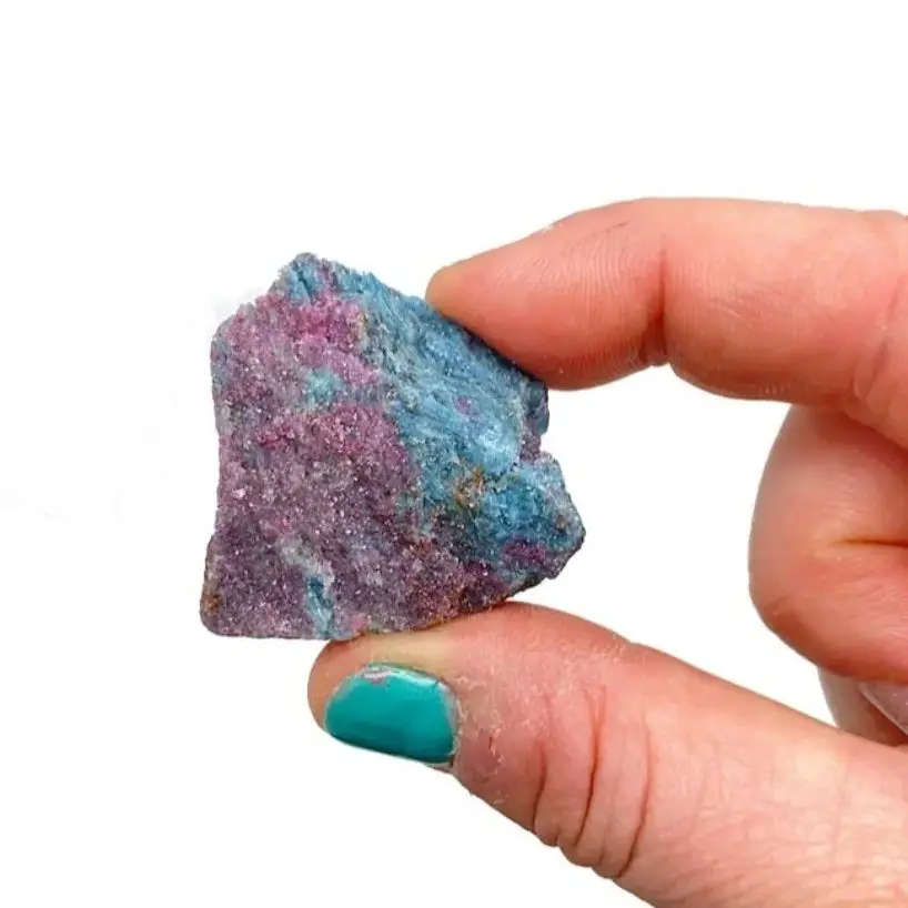 Rubi Natural em Cianita: Pedra Preciosa Vermelha, Azul e Verde, com Reação UV e Fluorescência, Amostras Minerais de Cristal