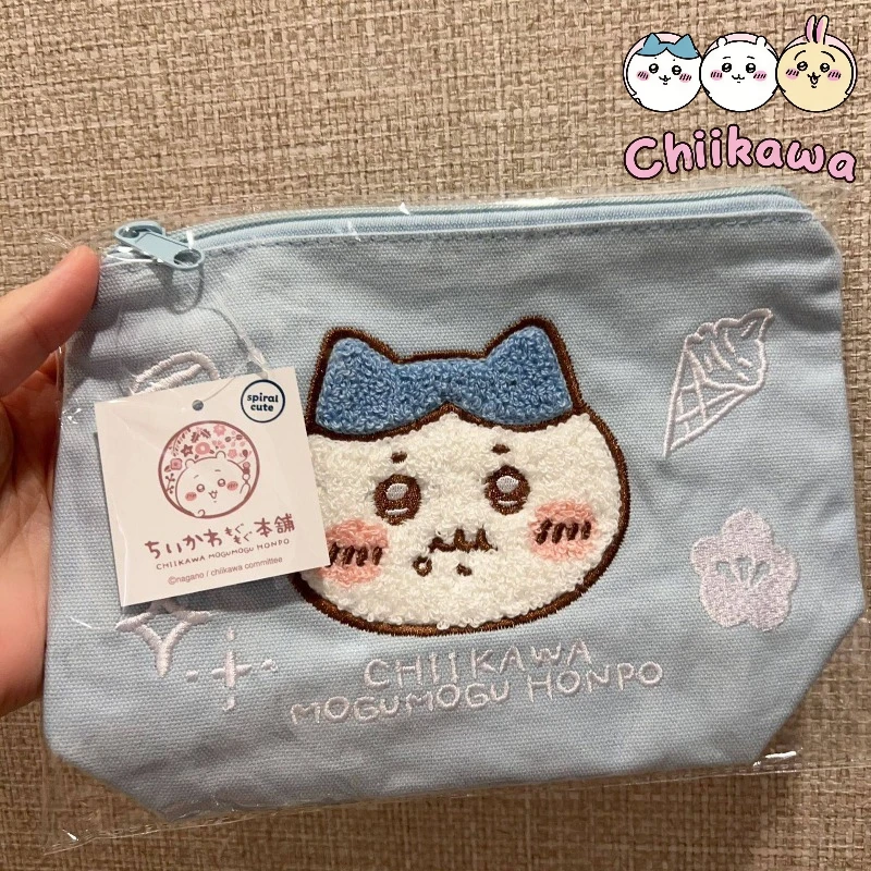 

Косметичка Chiikawa с милым мультяшным вышитым узором Hachiware Usagi, сумка для хранения, подарки на день рождения для мальчиков и девочек, подарки для друзей