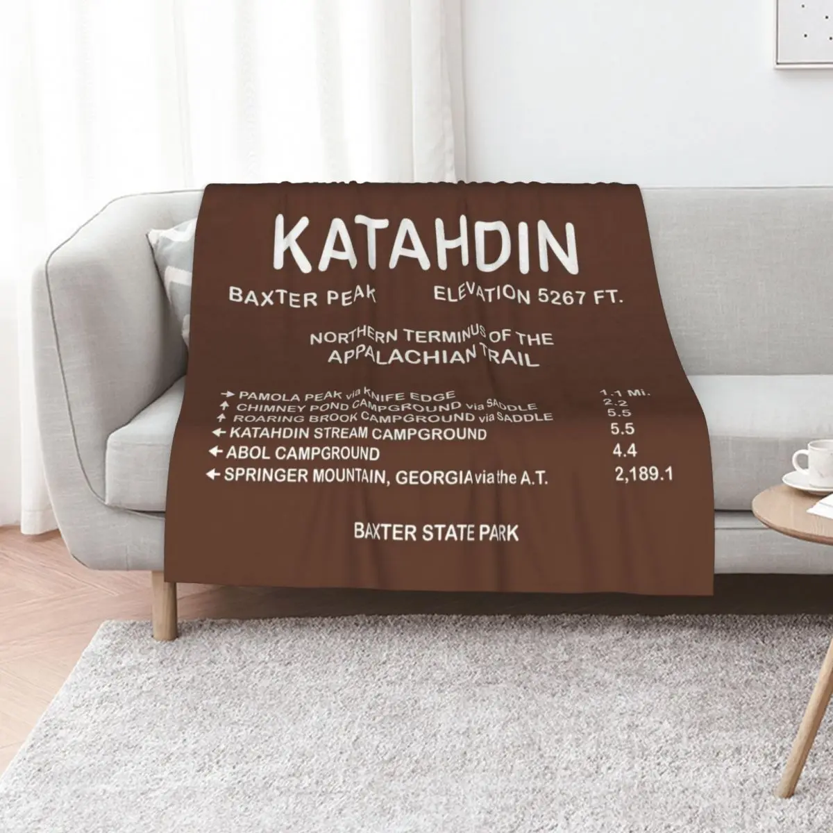 Katahdin Summit Sign - Appalachian Trail Throw Blanket Retros Plaid Flannel Fabric Travel Stuffeds Blankets