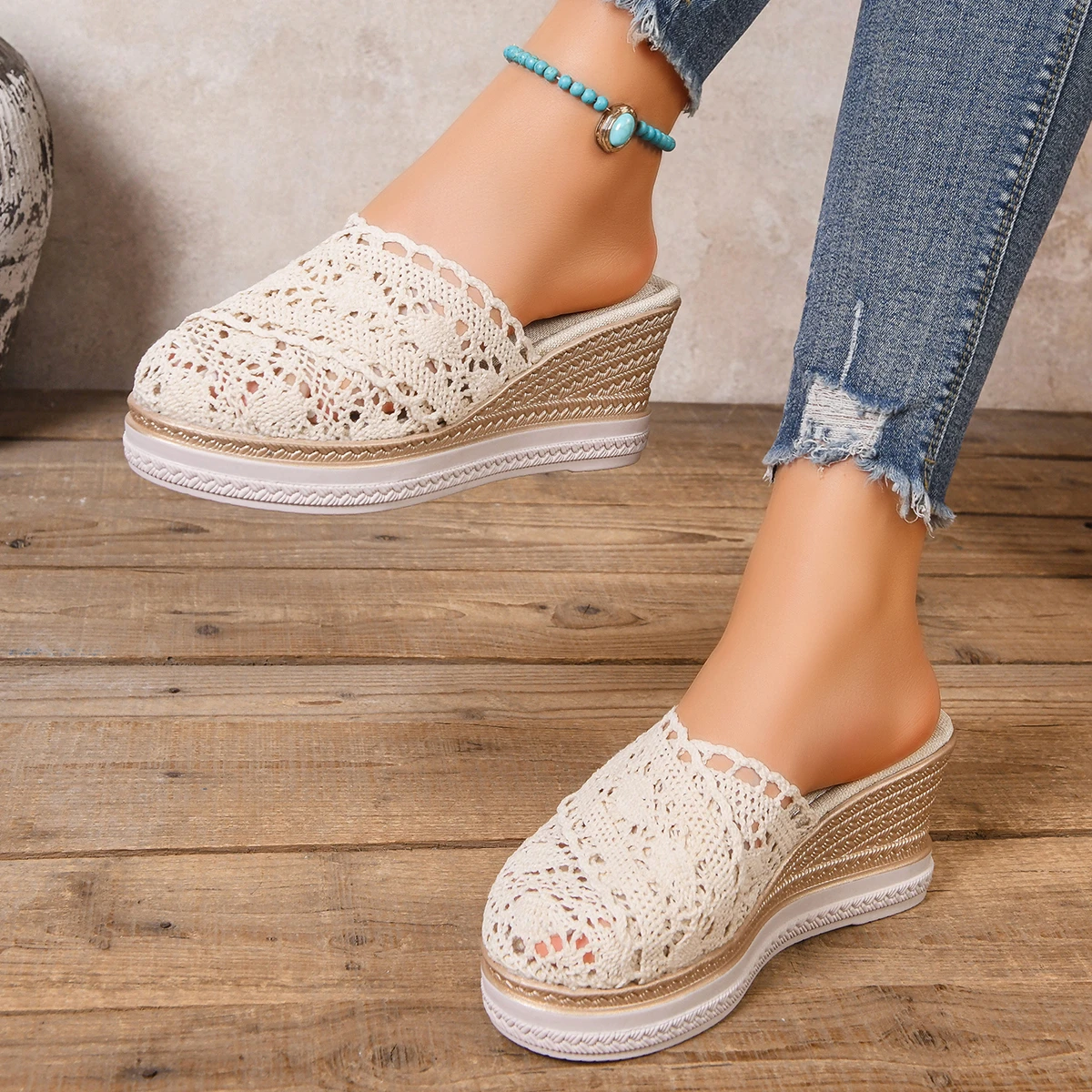 Damen Metallschnallen-Slipper Flache Plateau-Flip-Flops Schuhe Sommer Strand Sandalen Mode Neue Lässige Offene Zehen Slides