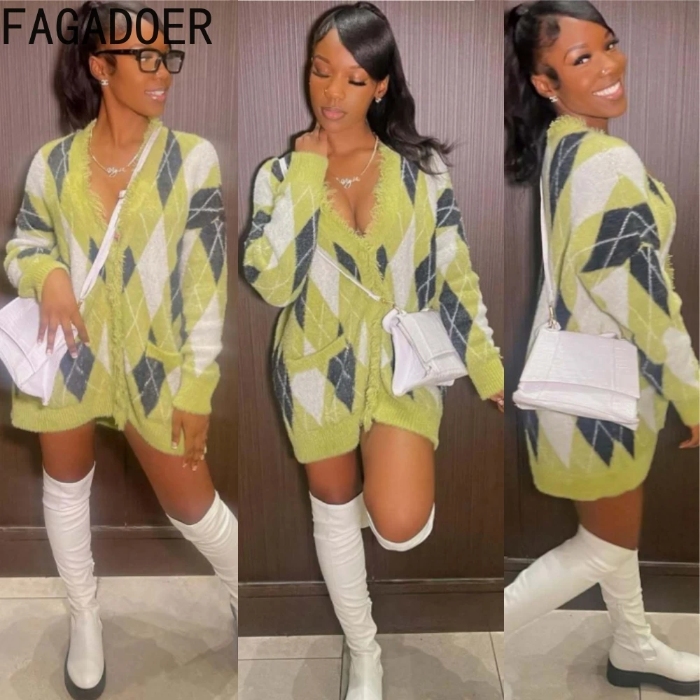 

FAGADOER Green Fashion Print Knitted Cardigan Women Long Sleeve Button Pocket Loose Sweater Autumn New Female Streetwear 2025