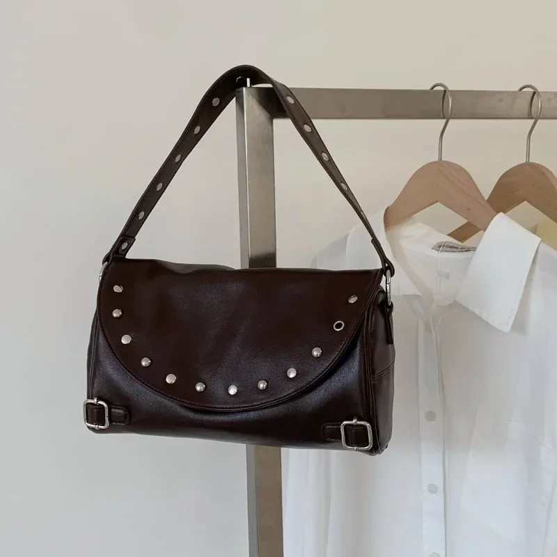 Fashion Studded Underarm Shoulder Bag for Women, New Arrival Versatile Commuter Crossbody Purse, Trendy Popular Pillow Handbag