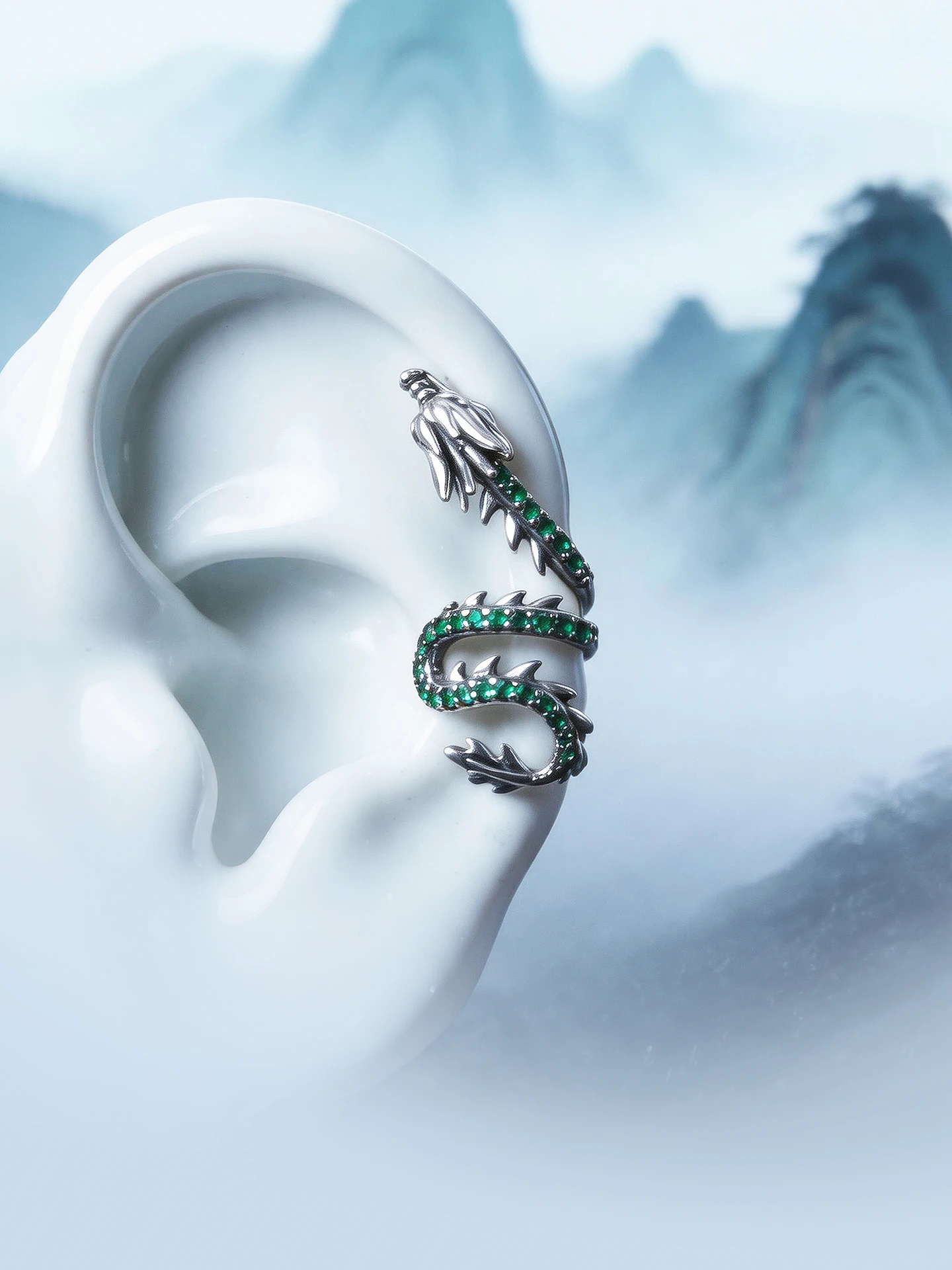 Yuki Original Dragon Shape Silver Earrings Pure Silver No Piercing Bone Clip-On Dark Style Fashion Jewelry Unisex
