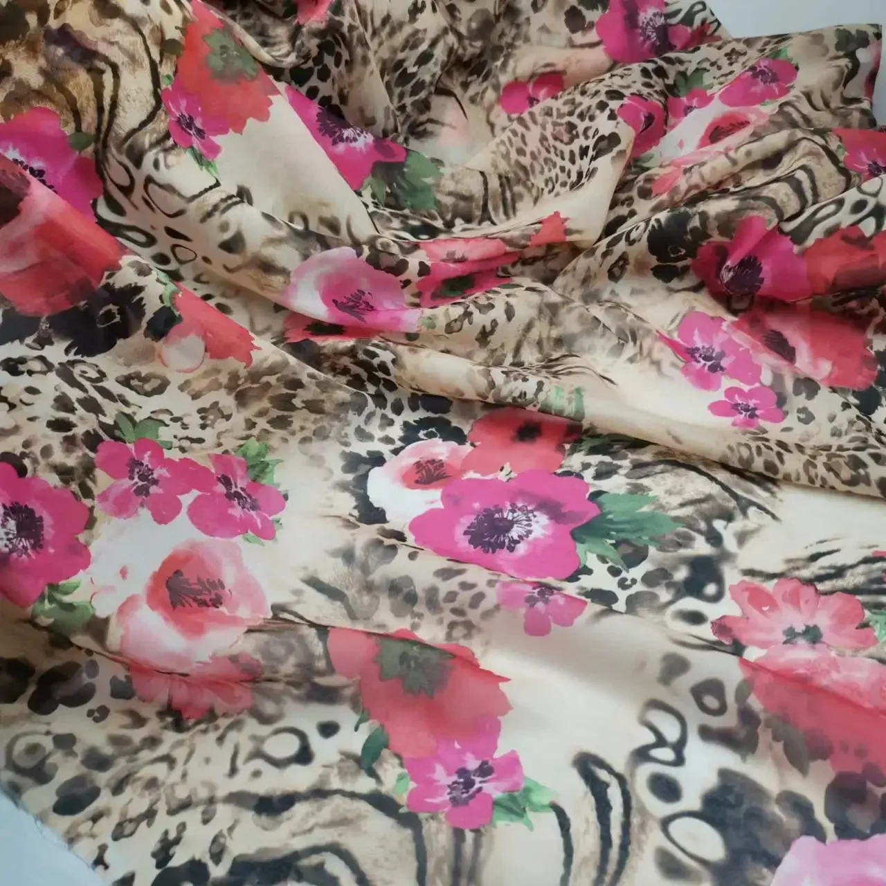 New Floral Chiffon Fabric Summer Fashion Peach-Skin Quality Scarf Dress Craft DIY Material 1 Yard