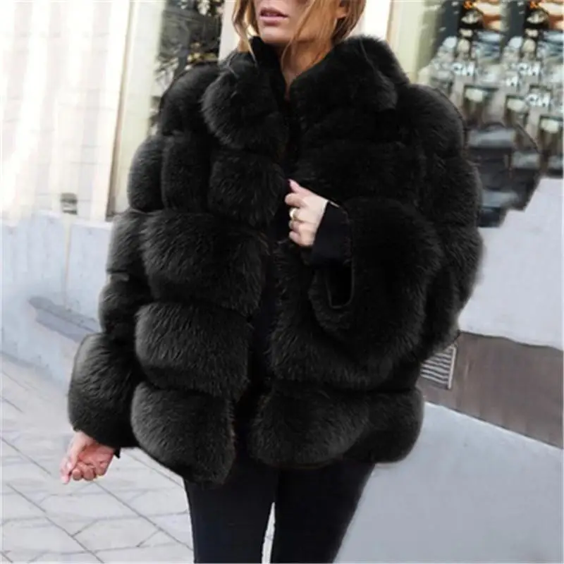 Womens Faux Fox Fur Coats Trend Long Sleeve Cardigan Splicing Furs Jackets Designer Female Winter Casual Slim Velvet Outerwears