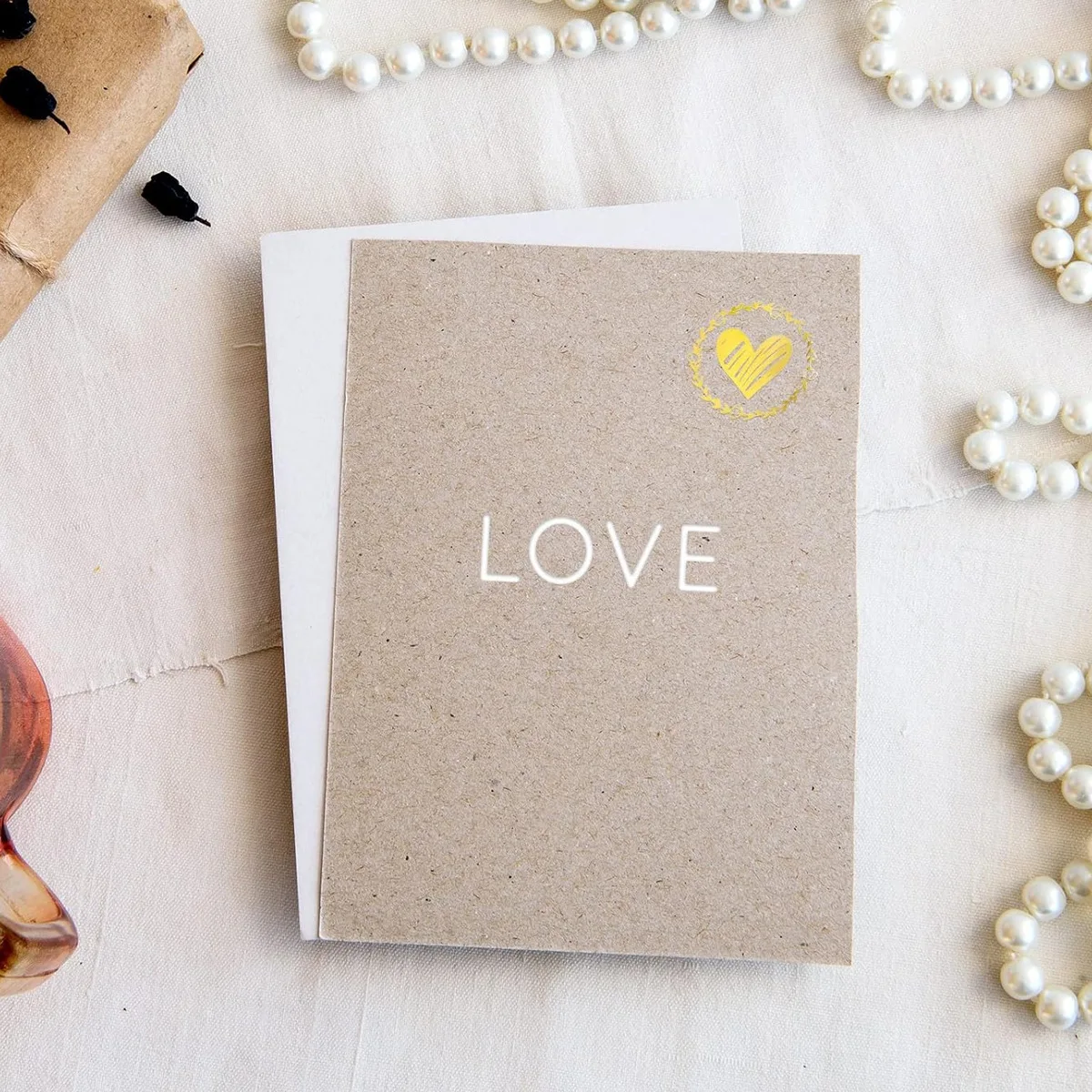 200 Pcs Round Transparent Gold Heart Adhesive Sticker Cute Sealing Label Sticker for Envelope Gift Decor Stationery Sticker