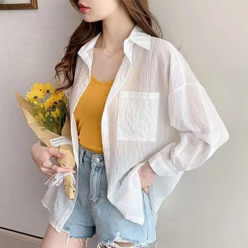 

Streetwear Loose Single-breasted Shirt Spring Summer New Turn-down Collar Spliced Female Clothing Stylish Striped Pockets Blouse