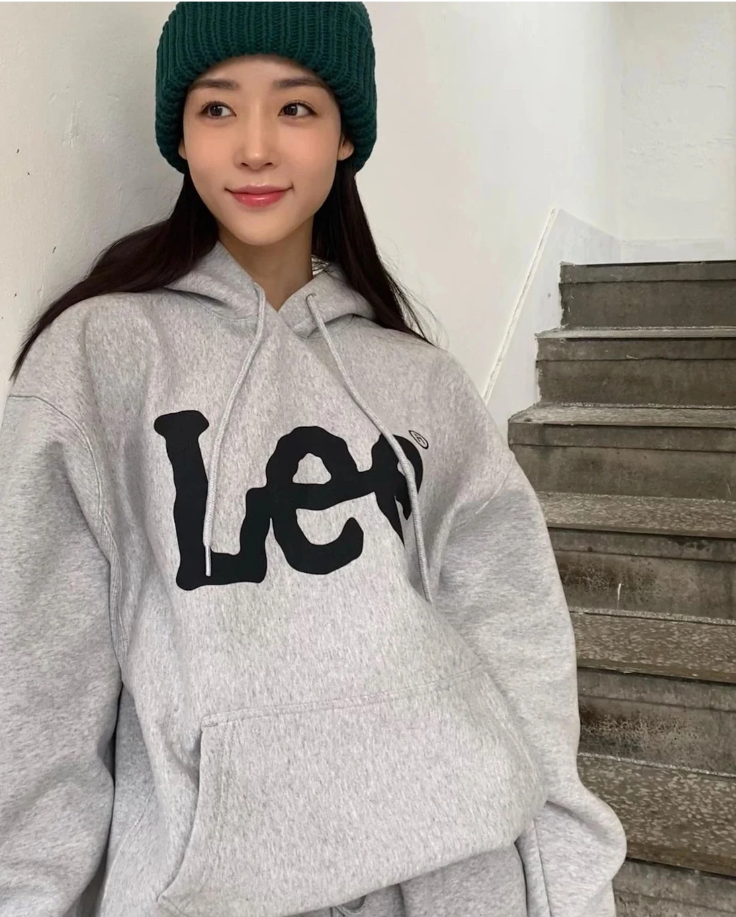 Korean Trendy Brand Lee Classic Logo Long-sleeved Hooded Sweater Crew Neck Loose and Versatile Couple Outfit