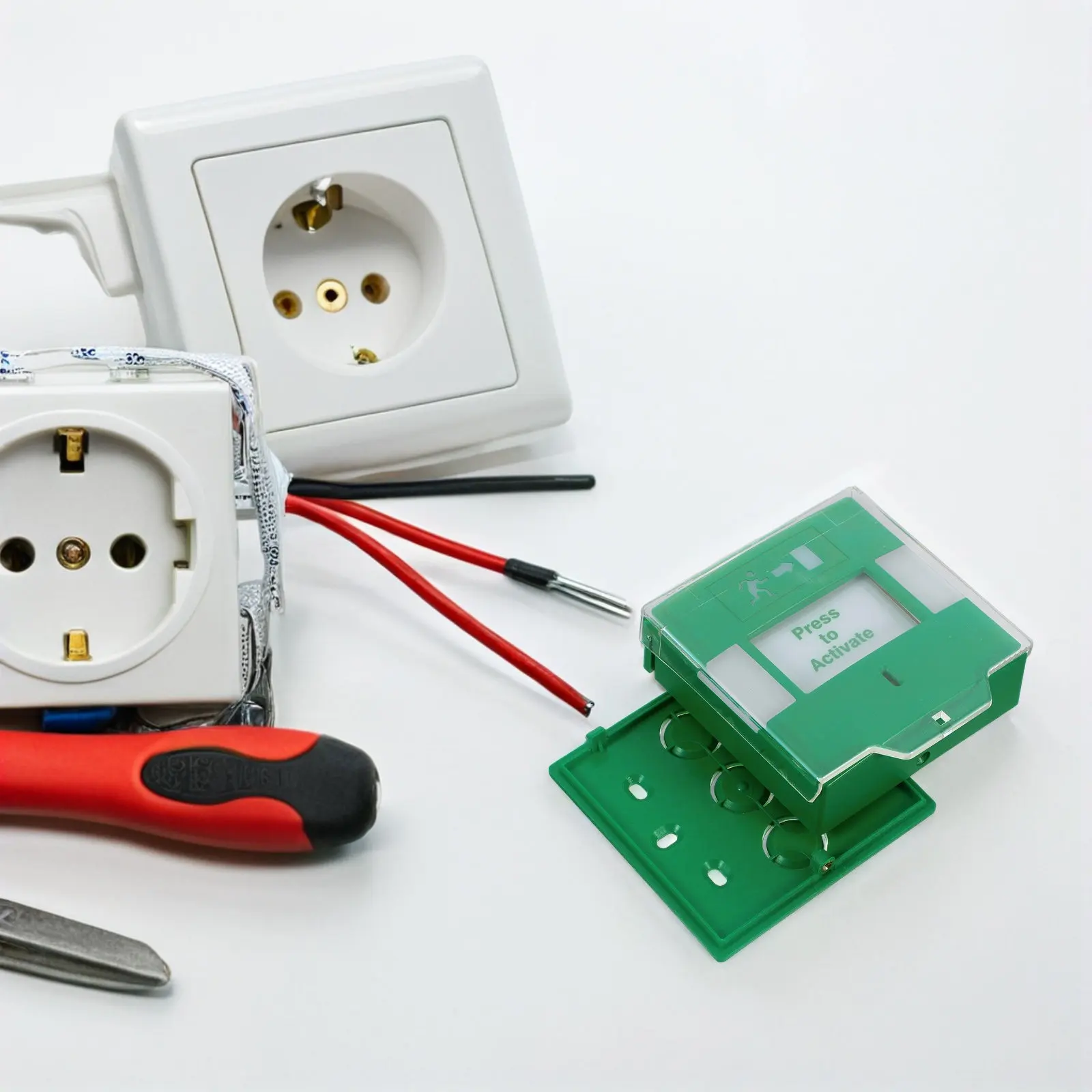 

Кнопка аварийной остановки, кнопка сброса сигнала тревоги, защитный чехол, прочный пластик для промышленного оборудования, инструкция по безопасности