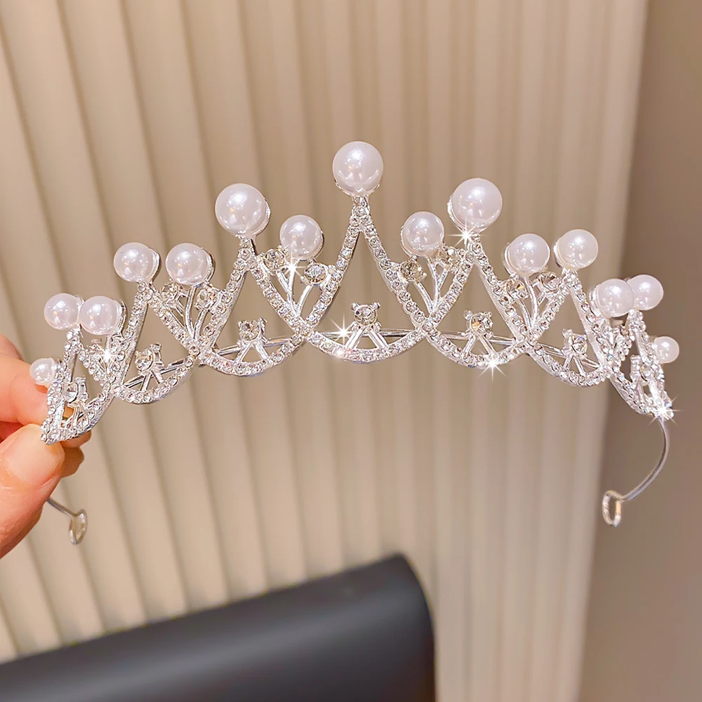 Mahkota Mutiara Elegan Aksesori Fashion Tunggal Gaya Putri Hadiah Ulang Tahun Mengkilap untuk Anak Perempuan Transformasi Pesta Khusus Instan