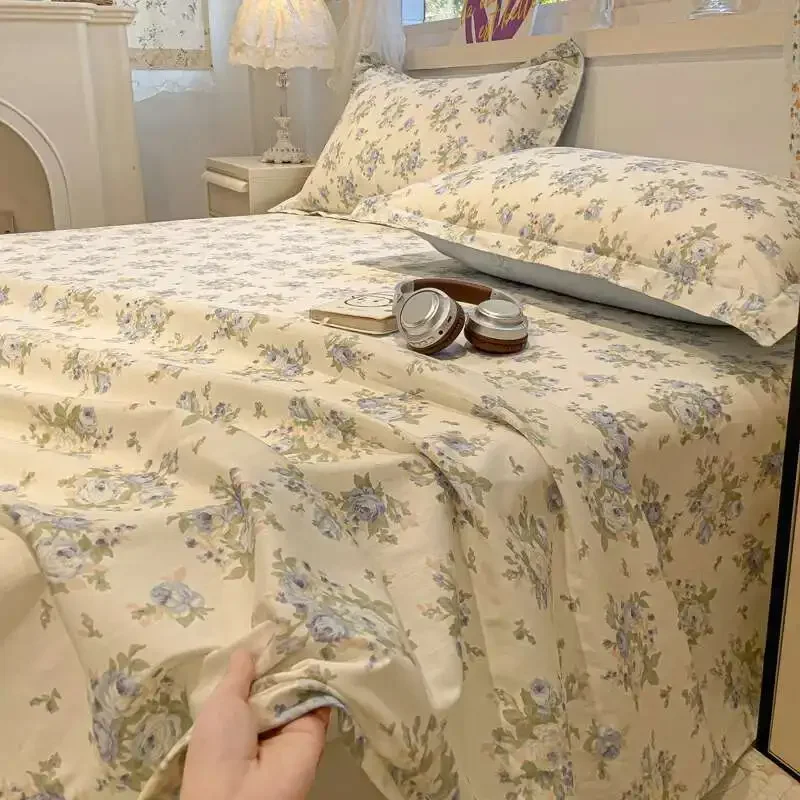 Solstice Floral Cotton Flat Sheet - 100% Pure 침대시트, Skin-Friendly Bed Linen (Pillowcase Sold Separately) Hom