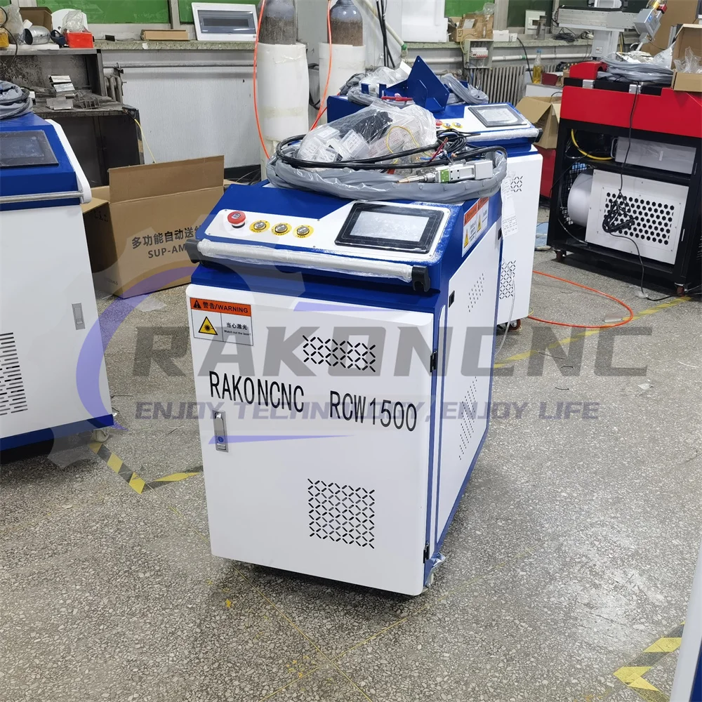 

RCW1000 RCW2000 Fiber Laser Welding Machine Hand Held Portable Raycus 2Kw Metal Welding Cutting Rust Removal