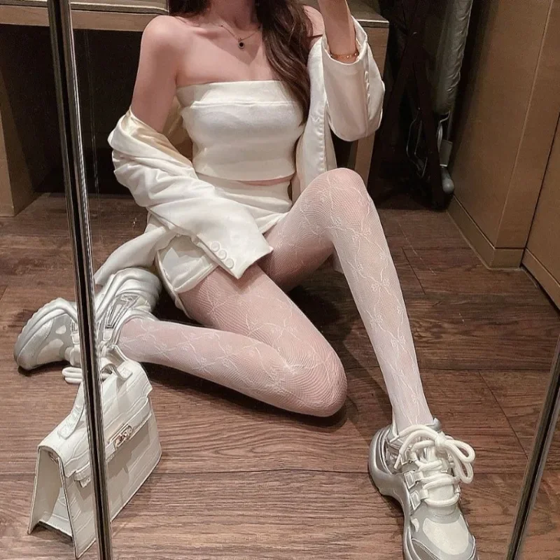 Stoking Nilon Jaring Ikan Hitam Putih Ikatan Simpul Seksi Wanita Celana Ketat Jaring Busur Pantyhose Bawah Kaus Kaki Berongga Gaya Punk Mode
