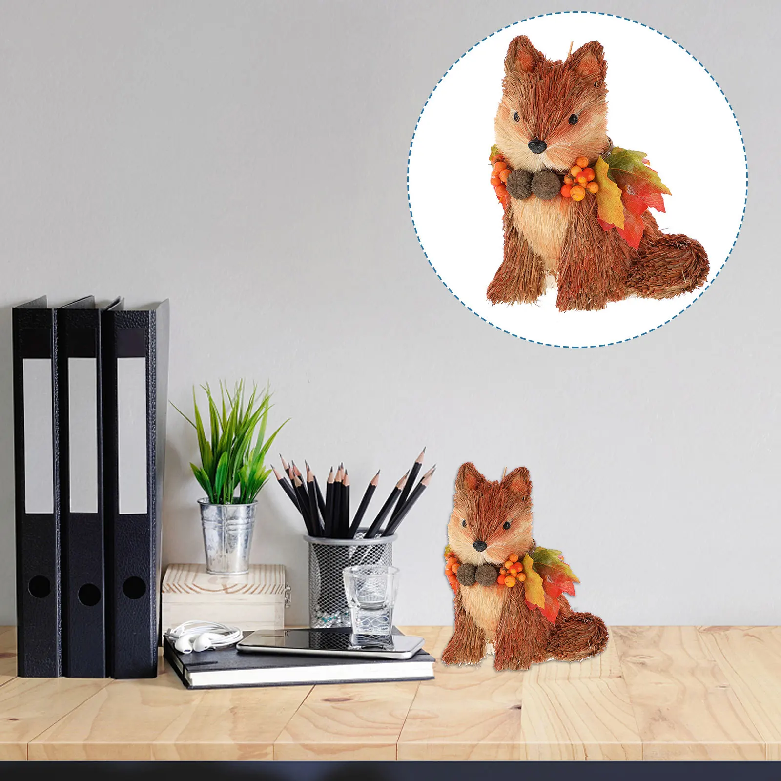 

1Pcs Detailed Wooden Fox Design Decorative Sculpture for Home Patio Office Desk Terrariums Landscaping Projects Gift Idea