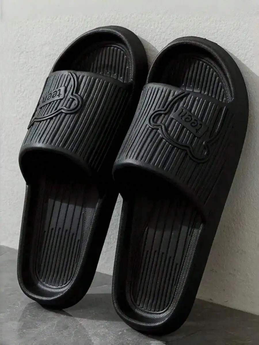 

Lightweight Men's Slippers, Fashionable New Design Suitable For Indoor, Home, Bathroom, Shower