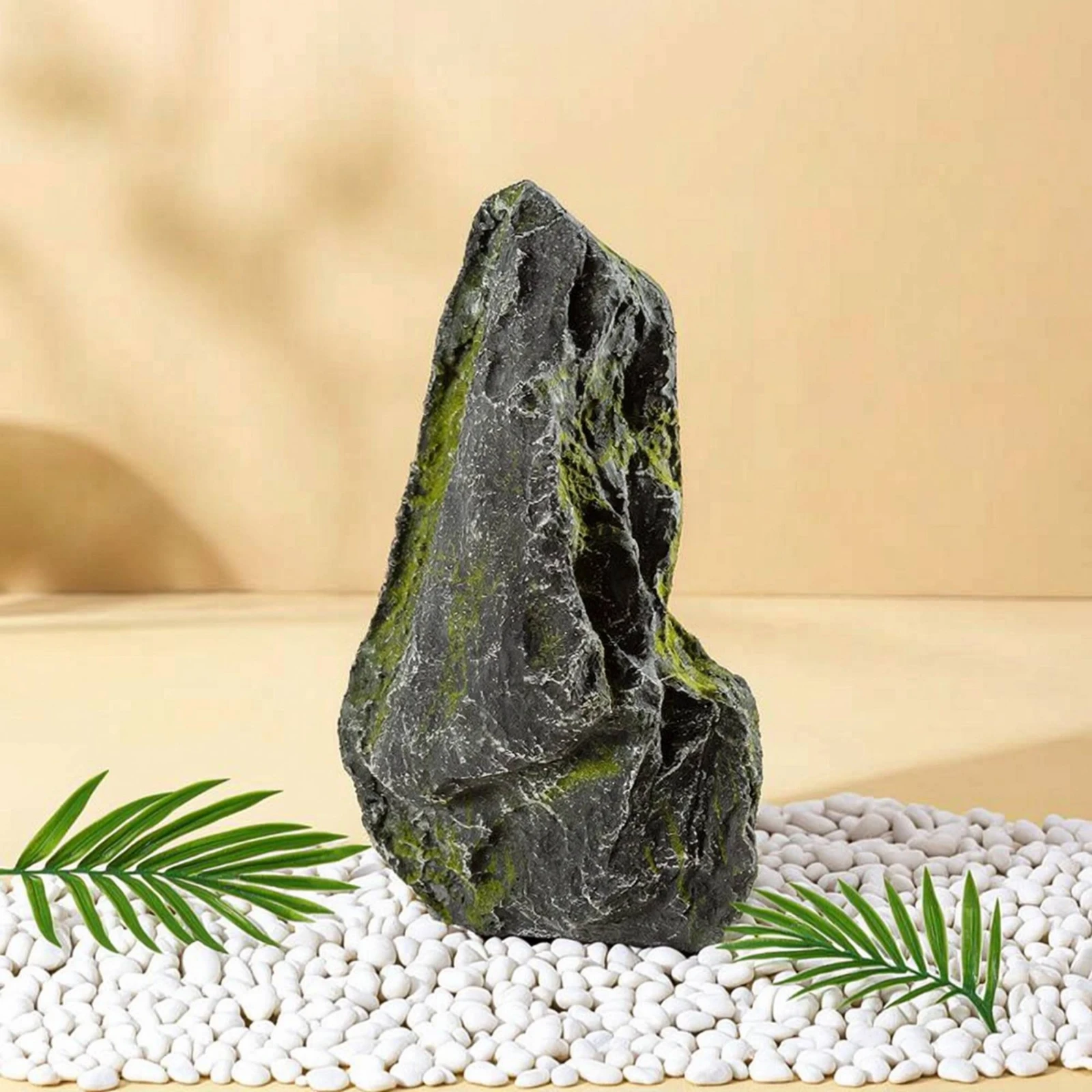 Hollow Artificial Rock Ornament Decorative Simulated Rock Landscape Decoration Faux Moss Stones Natural-Looking