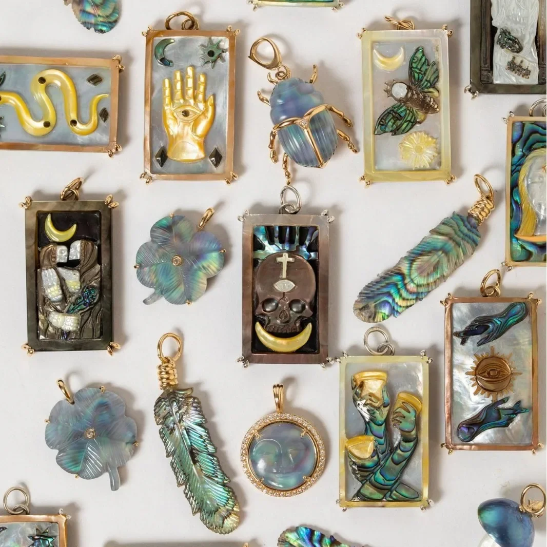 Polychrome Abalone Shell Necklace  Natural Shell Guardian Tarot Card TAROT Drip Oil Necklace Female Ins Electroplating ﻿