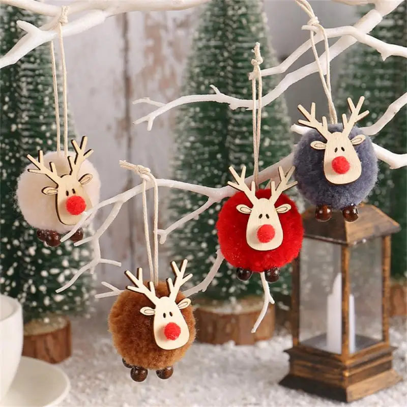 4 Colors Christmas Reindeer Lovely Design Christmas Decoration Christmas Tree Ornaments Fawn Fur Ball Pendant Opp Bag Wood