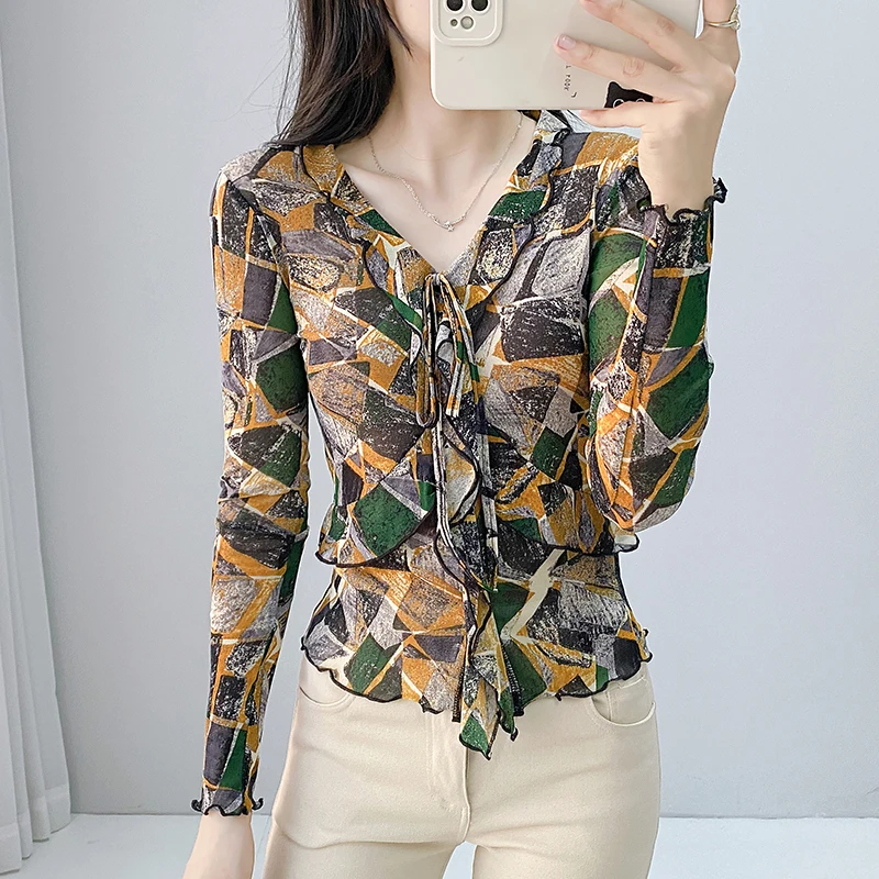 2025,New,European,Clothes,T-Shirt,Fashion,Sexy,V-Neck,Print,Ruffles,Women,Tops,Long Sleeve,Bottoming Shirt,All Match,Tees,510035