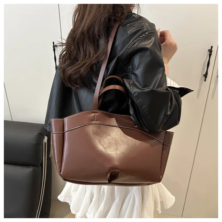 1 Stück Spezialtasche für Damen, große Kapazität, modische Joker-Umhängetasche, neue tragbare Handtasche für Pendler. – Detail 33