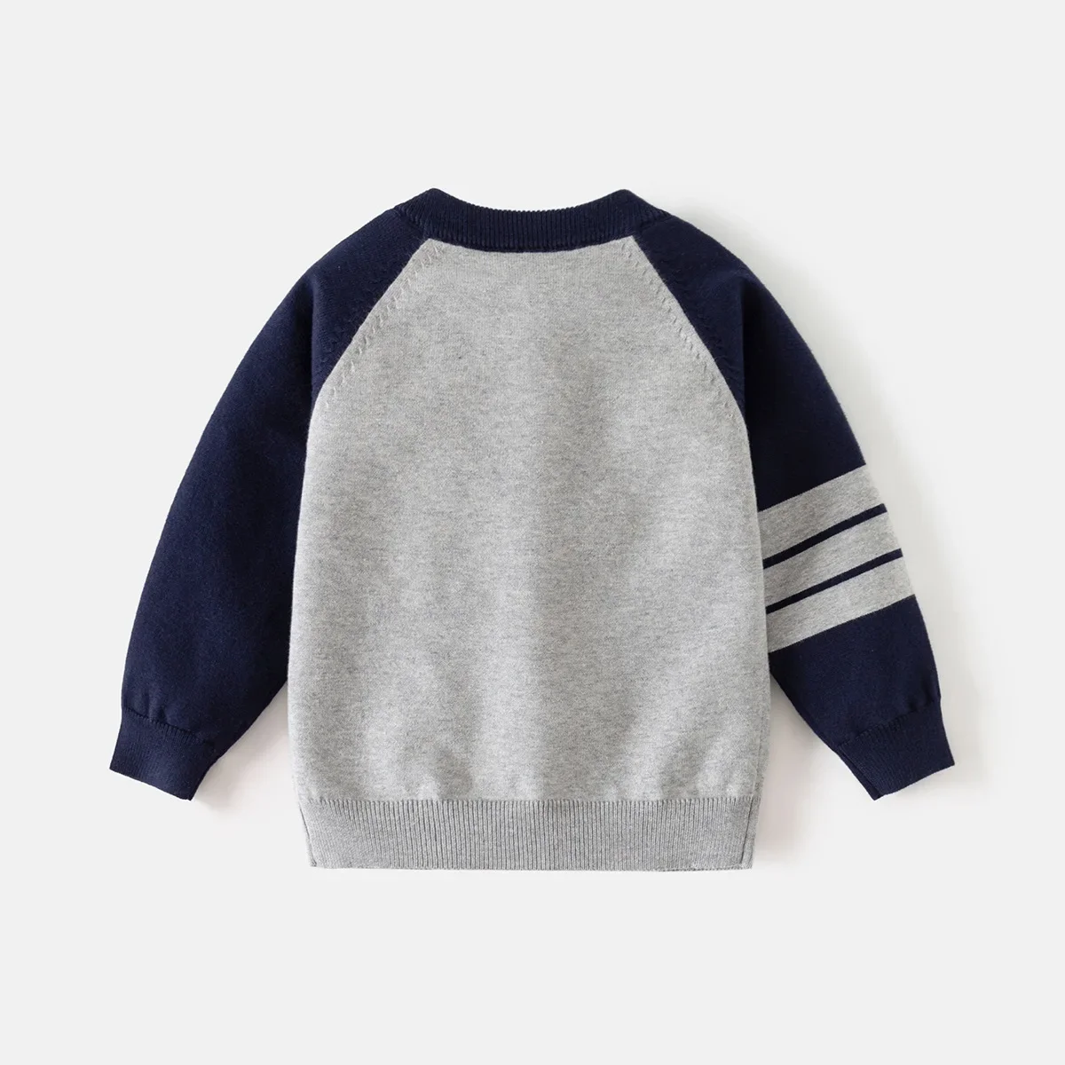 جديد 2025 ربيع الخريف الفتيان المرقعة اللون الكرتون سترة سترة موضة واحدة الصدر محبوك البلوزات الطفل بالأزرار