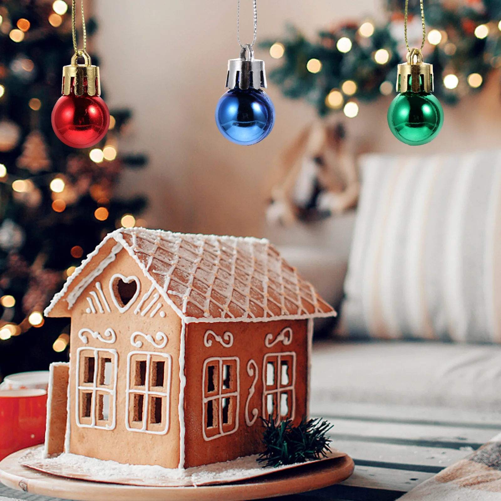 

96Pcs Plastic Christmas Hanging Balls Festive Tree Decorations for Home Holiday Party Xmas Ornament Supplies Hanging Balls