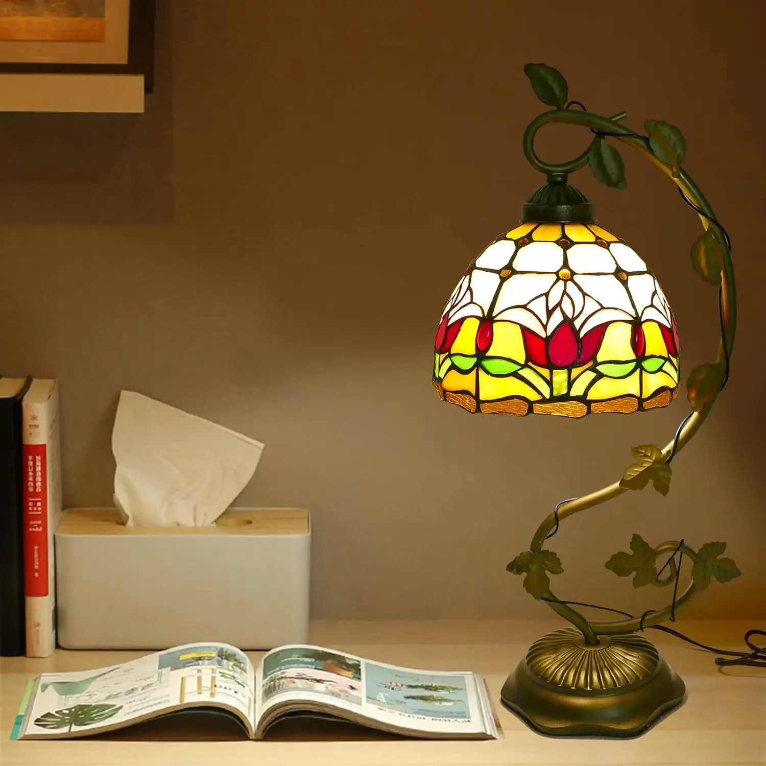 

Modern Art Style Metal Leaf Base Table Light Small Space Stained Glass Desk Lamp Touch Control Bedroom Home Office Decor