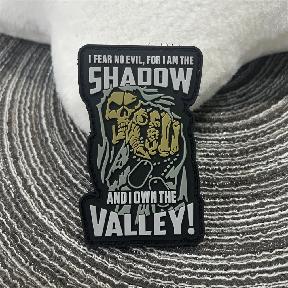 I Fear No Evil For I Am The Shaoow Andiown The Valley morale badge anger skull PVC tactical patch military backpack sticker