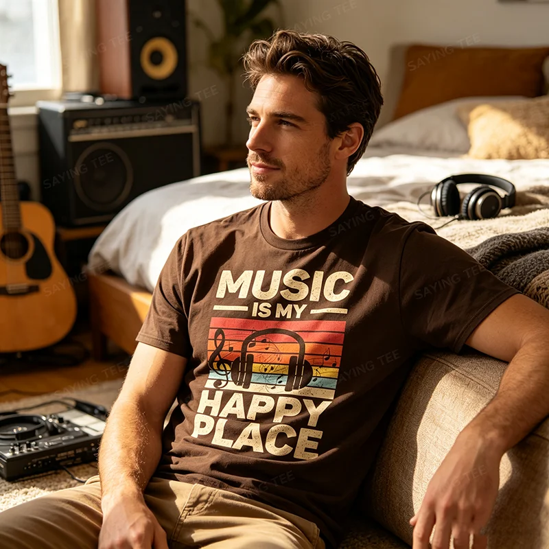 Musik ist mein Glück. Musiker-Outfit. EDM-Musikliebhaber. DJ-T-Shirt. Y2k Rock Streetwear Kleidung. Humor. Konzertbesucher. T-Shirt Geschenk. – Detail 4