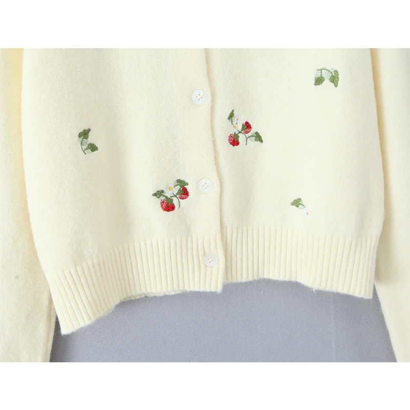 YENKYE New Autumn Women Simple Sweet Cherry Embroidery Knit Cardigan Long Sleeve O Neck Single Breasted Casual Knitwear Tops