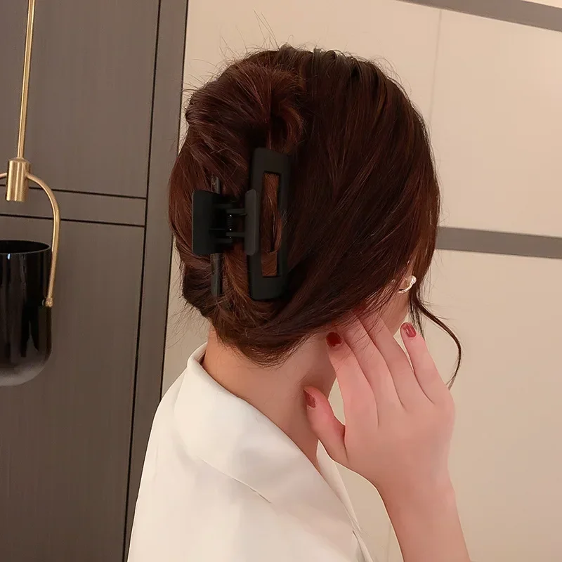 1/2 Pcs Black Square Cross Large Matte Frosted Geometric Crab Hair Clips for Women Fashion Shark Clips Girls Daily Headwear image 4