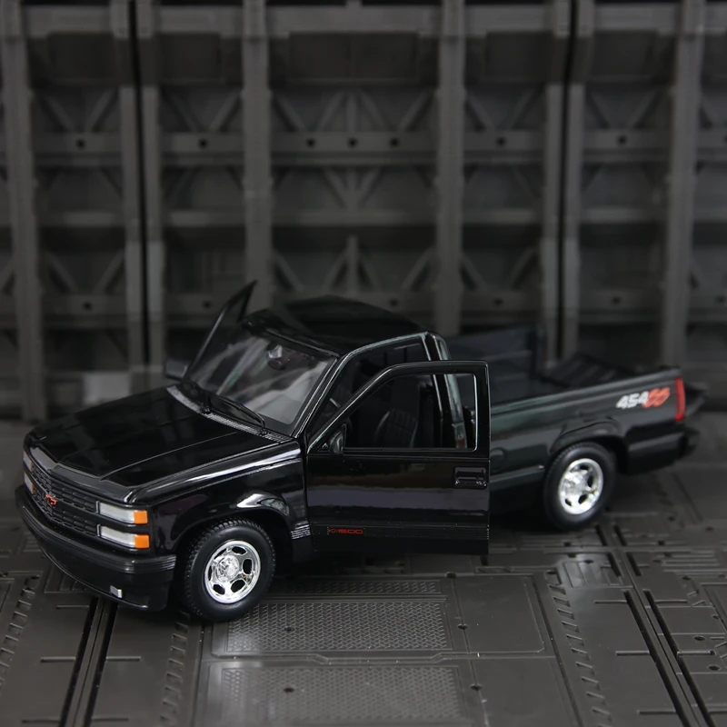 Maisto 1:24 Simulat…