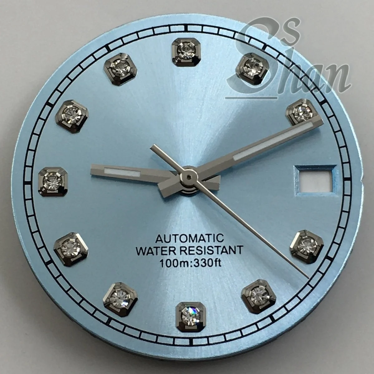 

29mm watch dial with diamond markings and the hand setting with green luminescence is suitable for the NH35 movement date window