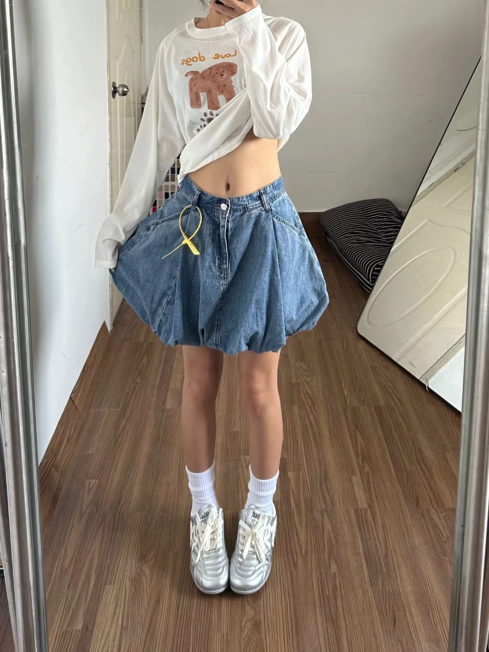 Fashion Premium Texture Casual Pleated Bud Denim Skirt For Women Stylish Retro Slim Fit Daily Commuting Versatile Puff Skirt