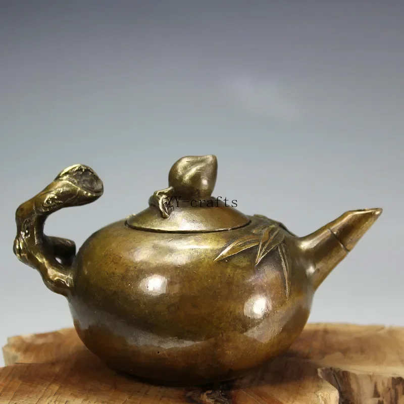 Chinese Collection Brass Carving Peach Teapot Crafts Statue Ornaments Gift