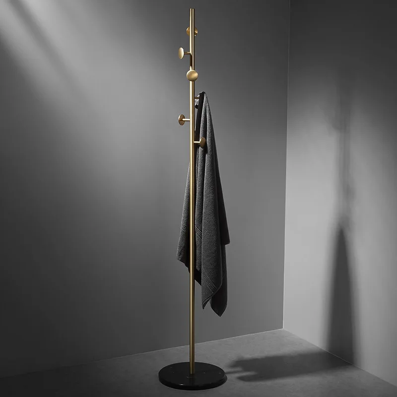 

Brass floor-to-ceiling clothes rack Bedroom Simple bath towel rack Nordic marble porch clothes hanger Modern clothes hanger