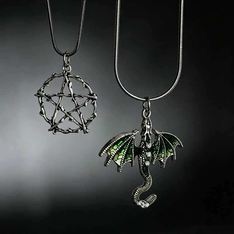 Gothic Colorful Flying Dragon Necklace for Woman Man Punk Jewelry Goth Pendants Necklaces Enamel Fly Dragon Collar Collares
