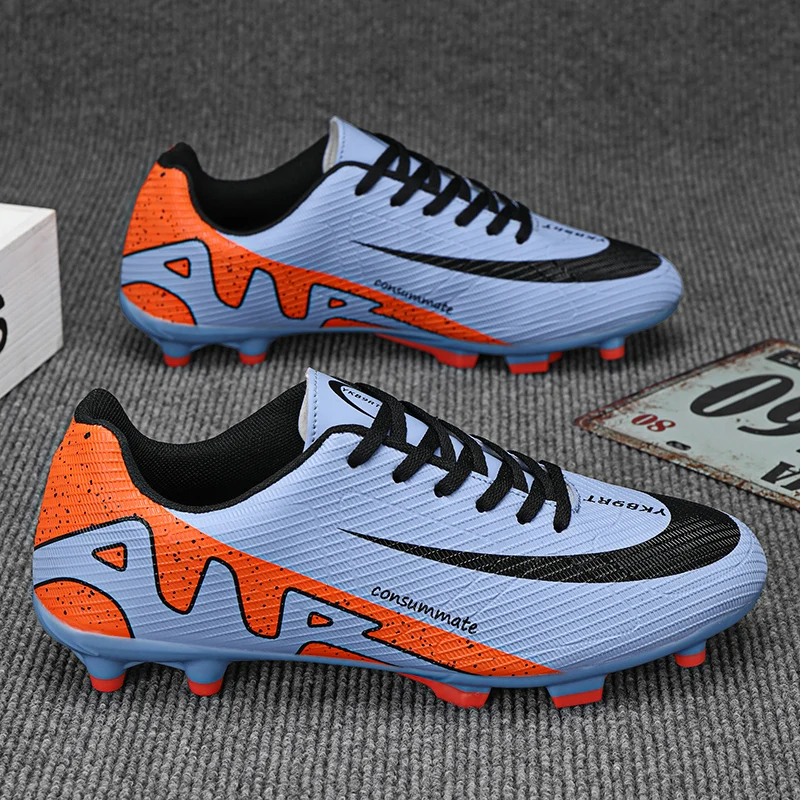 New Men Outdoor Soccer Shoes Football Boots Professional Long Spikes Ultralight Wholesale Training Comfortable Cleats Grass