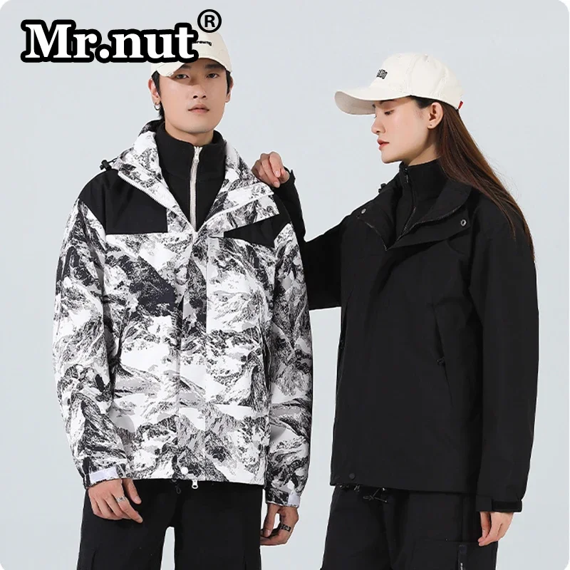 

Mr.nut Outdoor 3-in-one Jacket Trendy Color Loose Hooded Windproof Waterproof Jacket 2 Piece Set Camping Thermal Climbing Suit