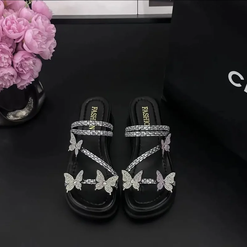 Women Slippers Flat Bottom Beach Luxury 2024  Crystal Comfortable Sole Sandals